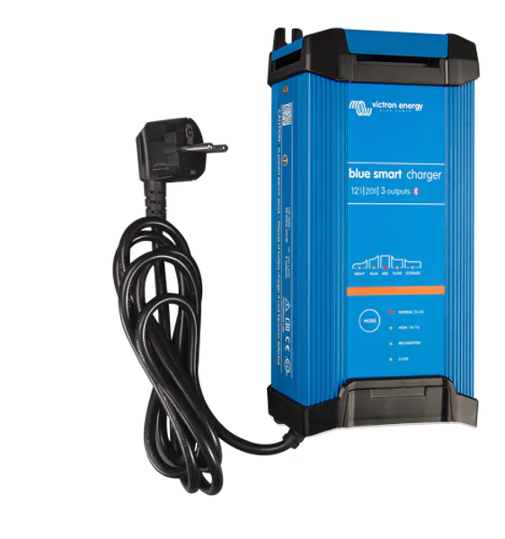 Hovedbilde VICTRON Blue Smart IP22 Batterilader 12V 20A 3-kanaler